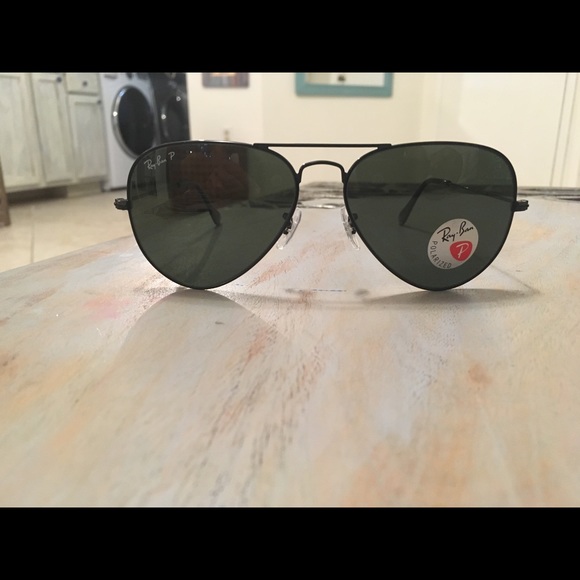Ray Ban aviator polarized